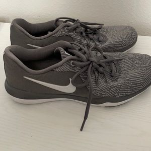 Nike sneakers flex supreme TR6 Training